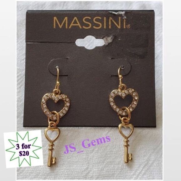 New Massini Earrings Womens Gold Heart Key Rhinestone Dangle Drop NWT - Picture 1 of 12